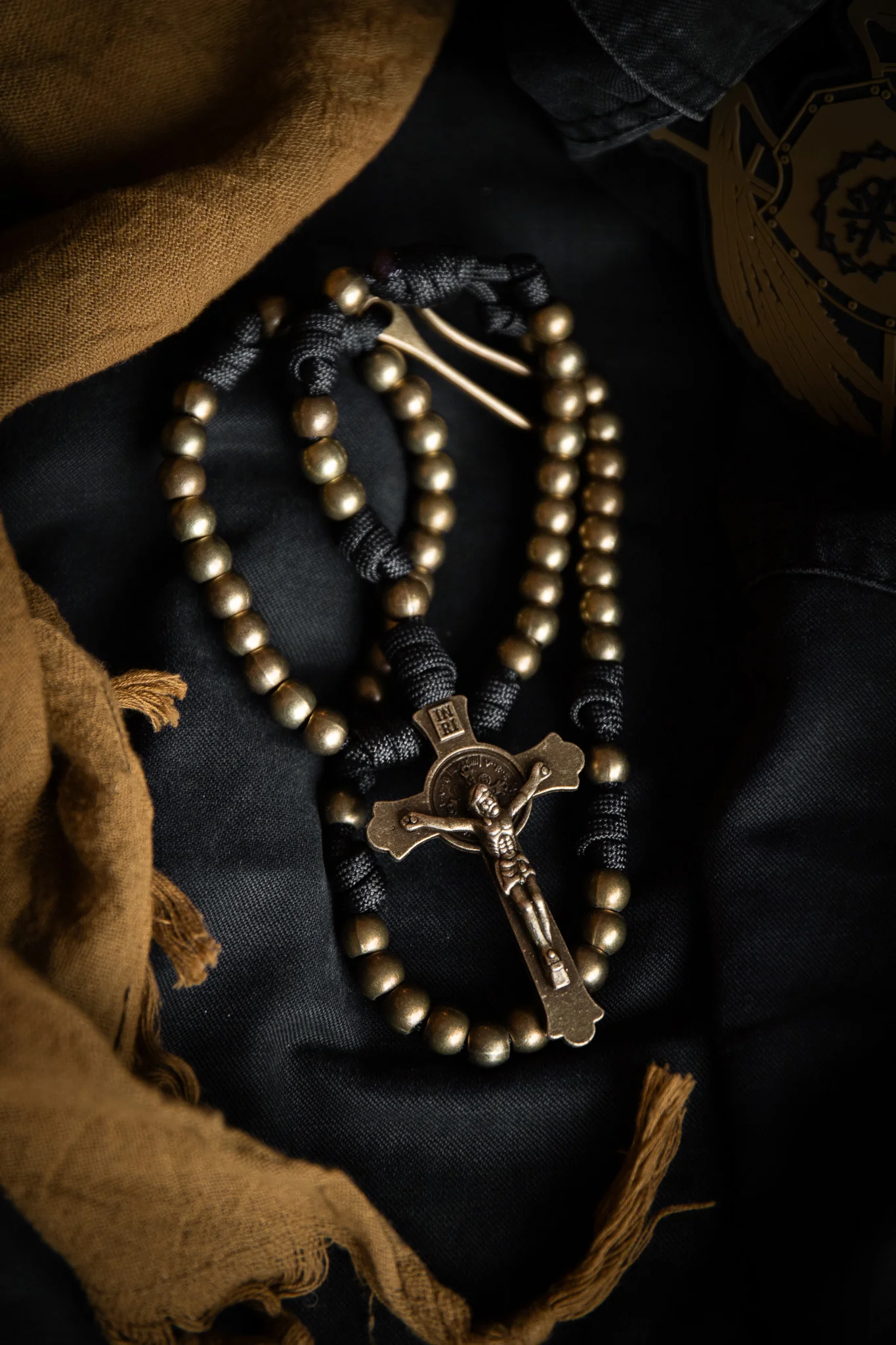 Sanctus Open Carry Belt Rosary MKII - Black & Brass - Image 10