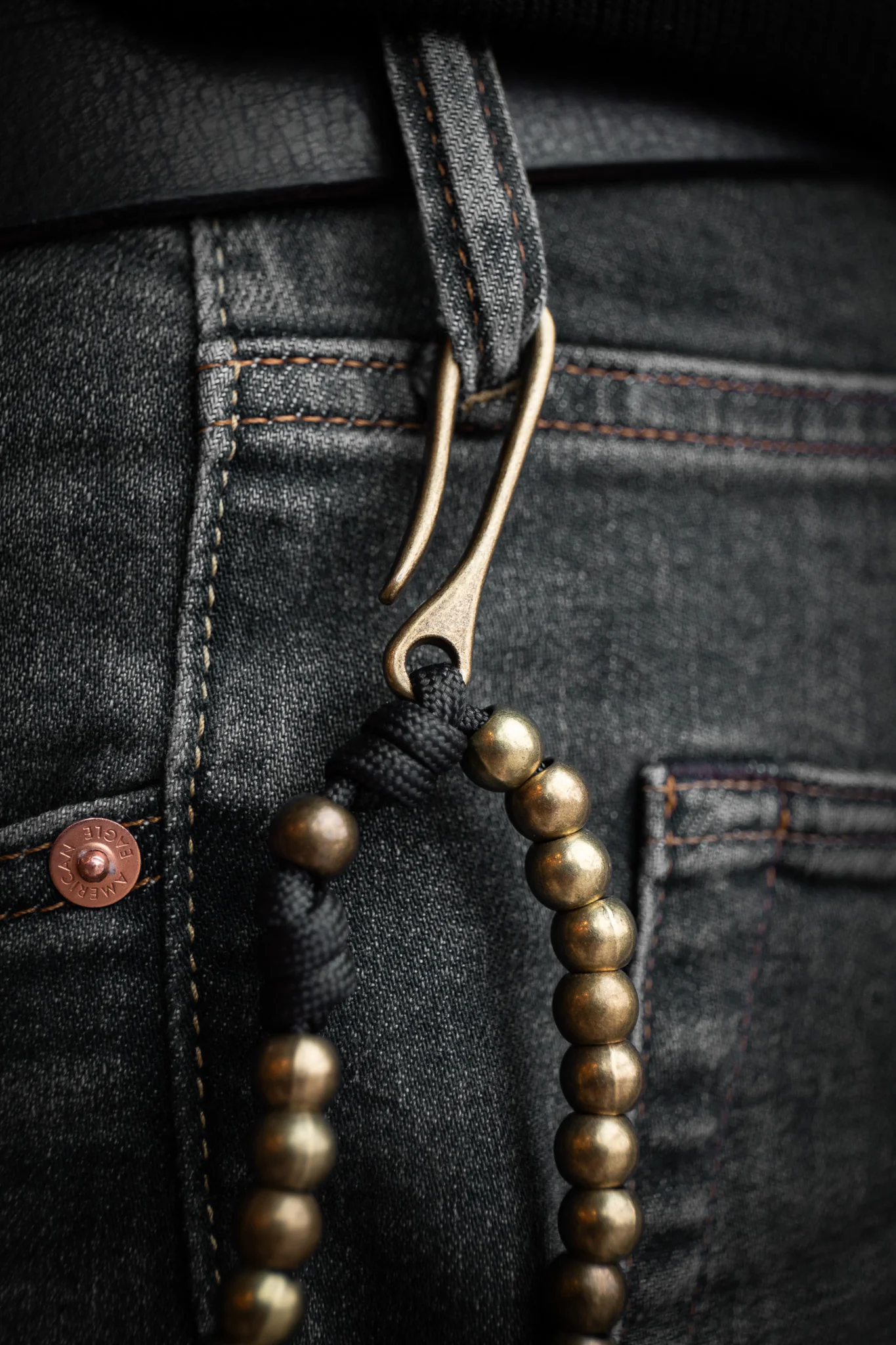 Sanctus Open Carry Belt Rosary MKII - Black & Brass - Image 3