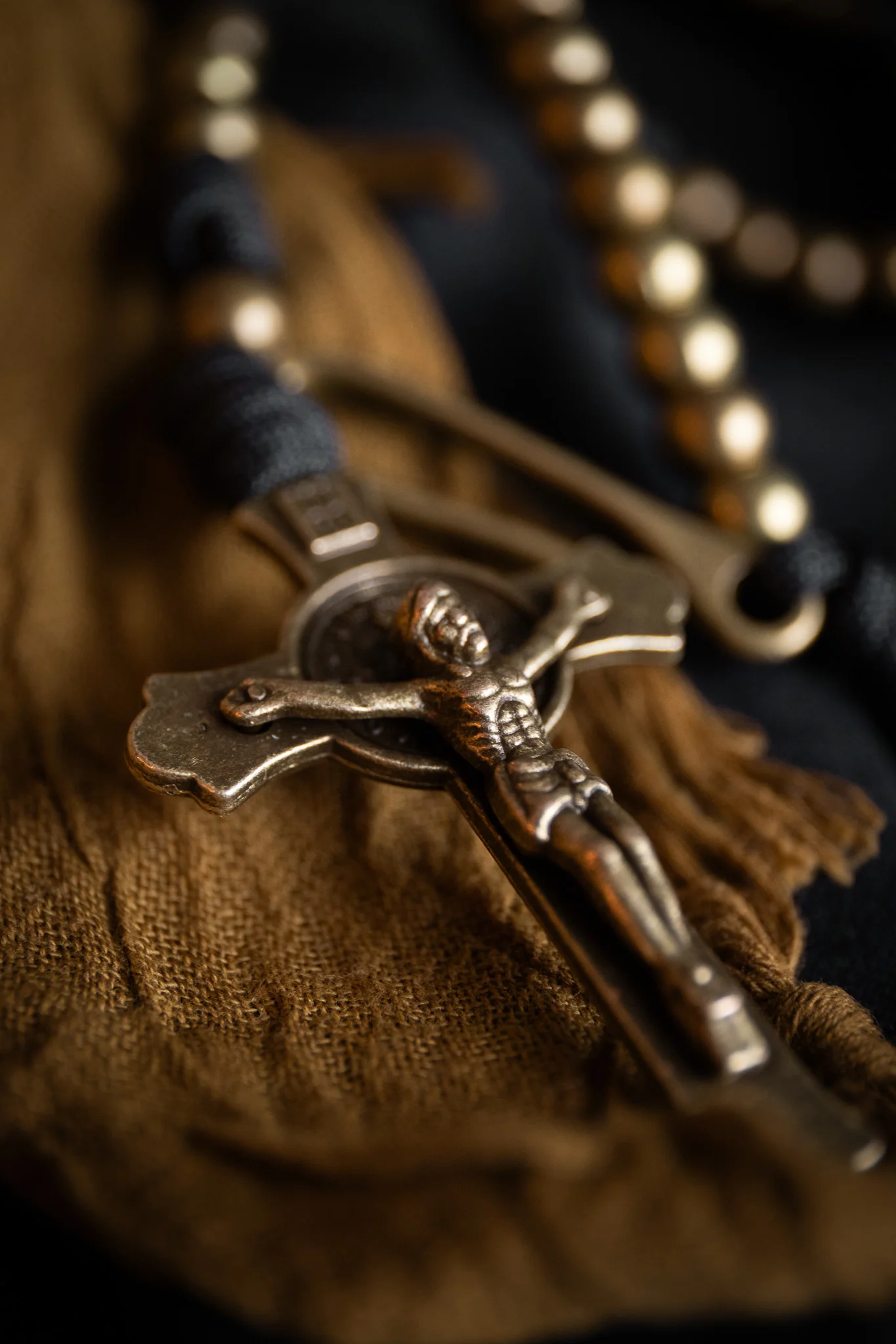 Sanctus Open Carry Belt Rosary MKII - Black & Brass - Image 8